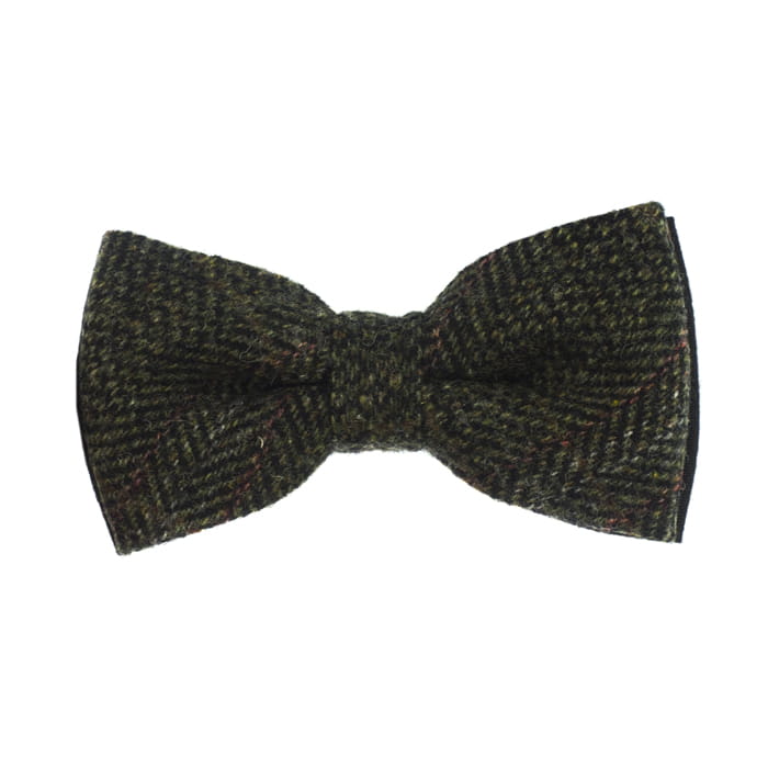 Mucha wełniana - zielono oliwkowa w jodełkę