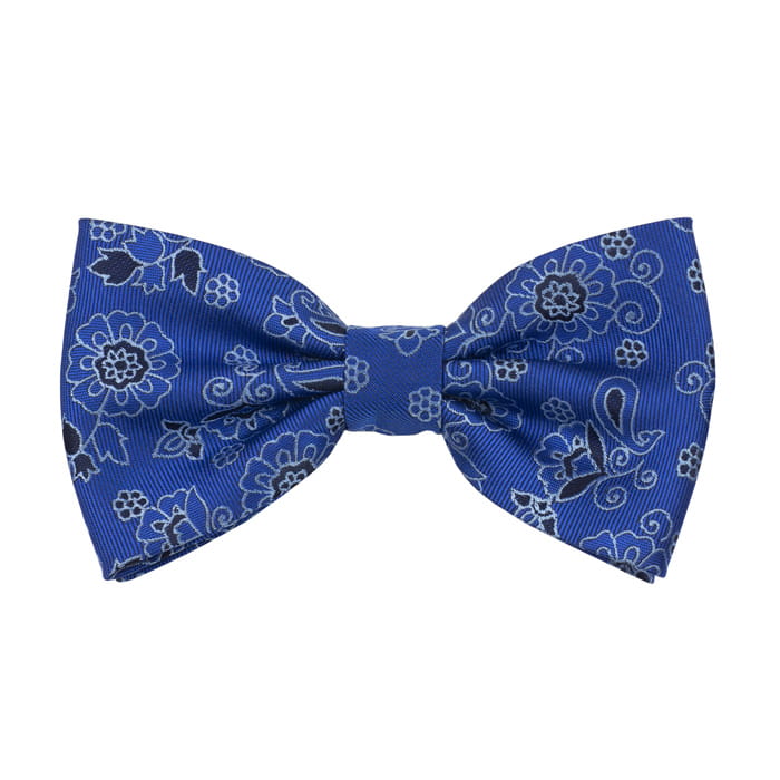 Mucha niebieska w kwiaty