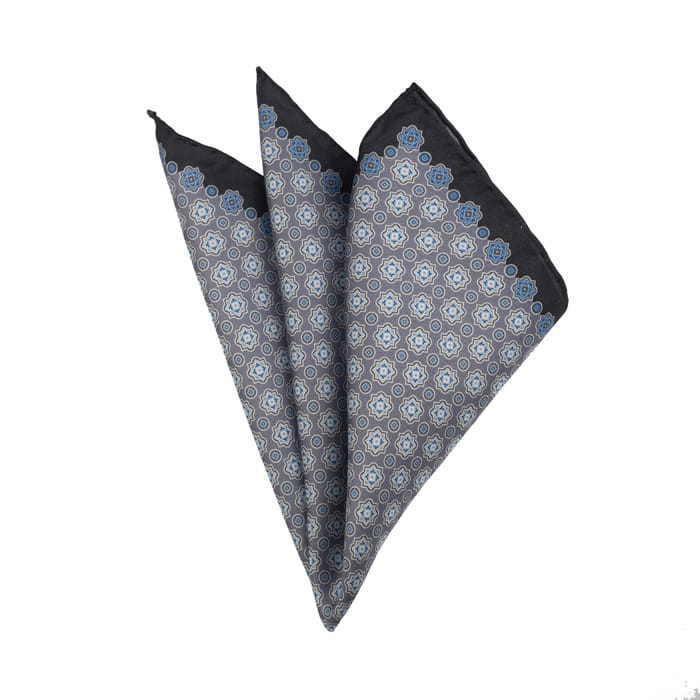 EM Men's Accessories poszetka jedwabna czarno-szara w okrągłe wzory.jpg