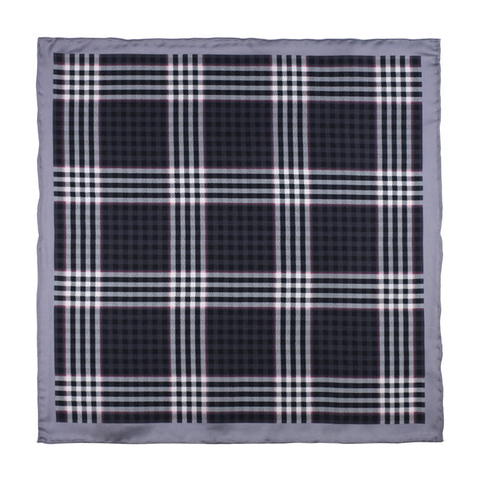 EM Men's Accessories poszetka jedwabna czarna w kratę.jpg
