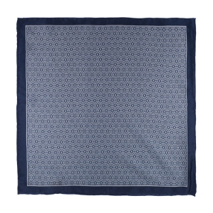 EM Men's Accessories poszetka granatowa jedwabna we wzory geometryczne.jpg
