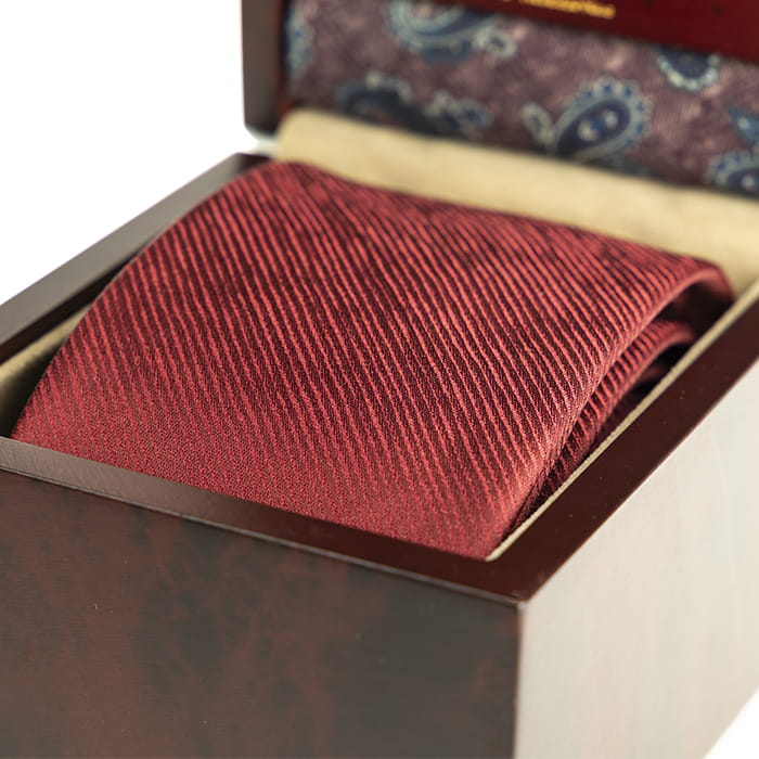 em men's accessories zestaw  prezentowy bordowy krawat poszetka spinki paisley  (3).jpg