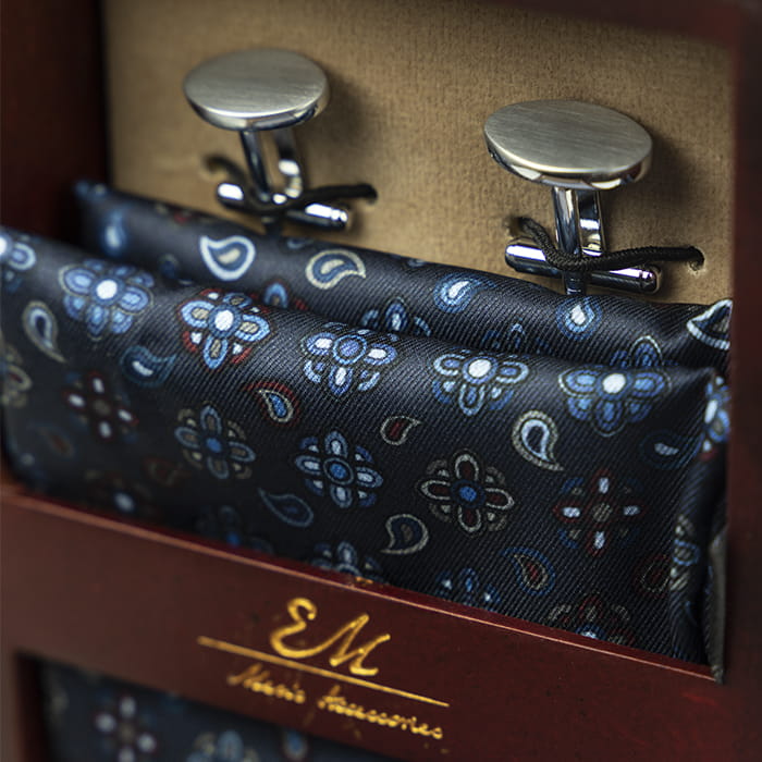 em men's accessories zestaw  prezentowy granatowy krawat poszetka spinki   (1).jpg