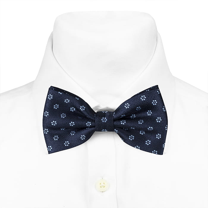 Mucha klasyczna granatowa w kwiatki