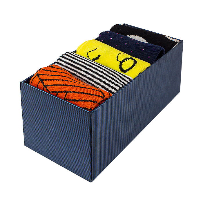 EM Men's Accessories zestaw promocyjny pięciu par skarpet w eleganckim opakowaniu.jpg