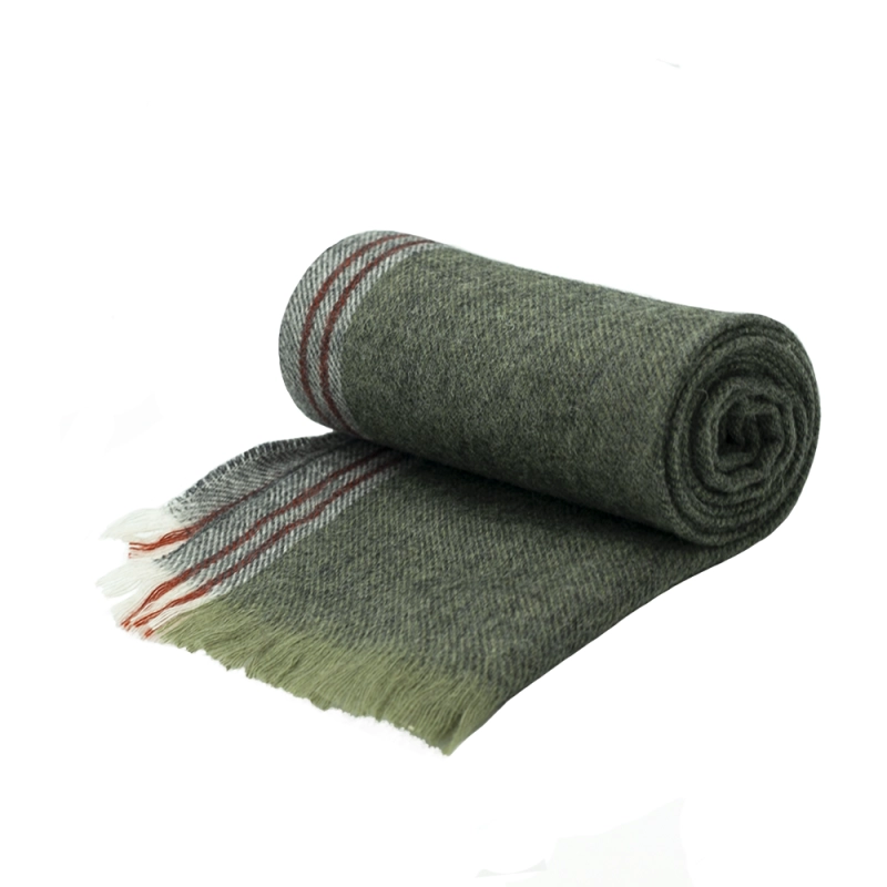 Szalik z wełny w kolorze zielonym EM 42