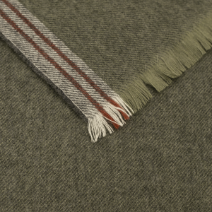 Szalik z wełny w kolorze zielonym EM 42