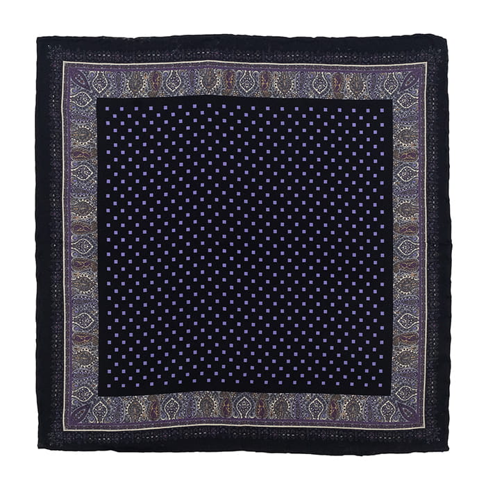 EM Men's Accessories poszetka jedwabna granatowa we wzory kwadraty.jpg