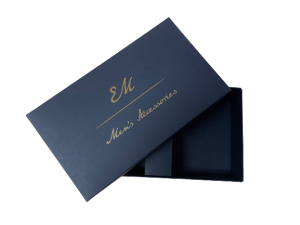 pudełko granatowe średnie.png