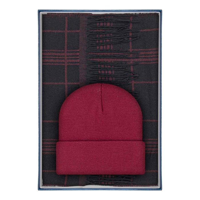 Zestaw prezentowy dla mężczyzny w kolorze bordowym : komplet czapka + szalik zapakowane w pudełko
