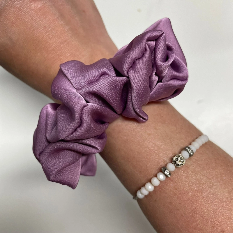 Jedwabna gumka do włosów - scrunchie - gładka wrzosowa - średnia/duża
