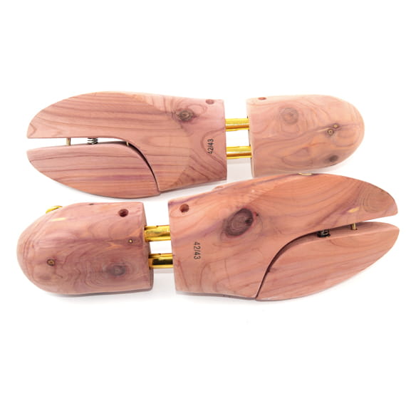 Cedar wood tree shoes 42/43
