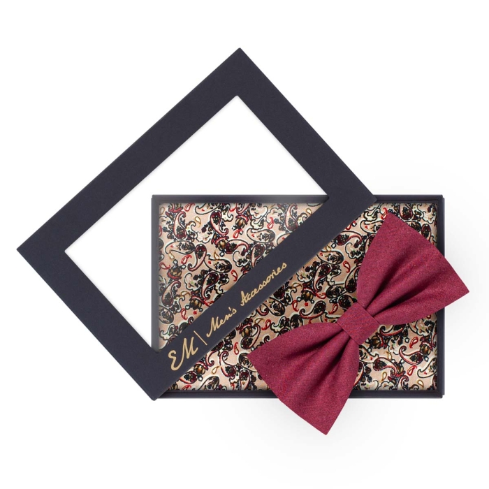 Zestaw prezentowy dla mężczyzny: bordowa mucha + beżowa poszetka zapakowane w pudełko