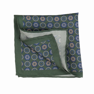 Poszetka jedwabna klasyczna zielona w eleganckie wzory