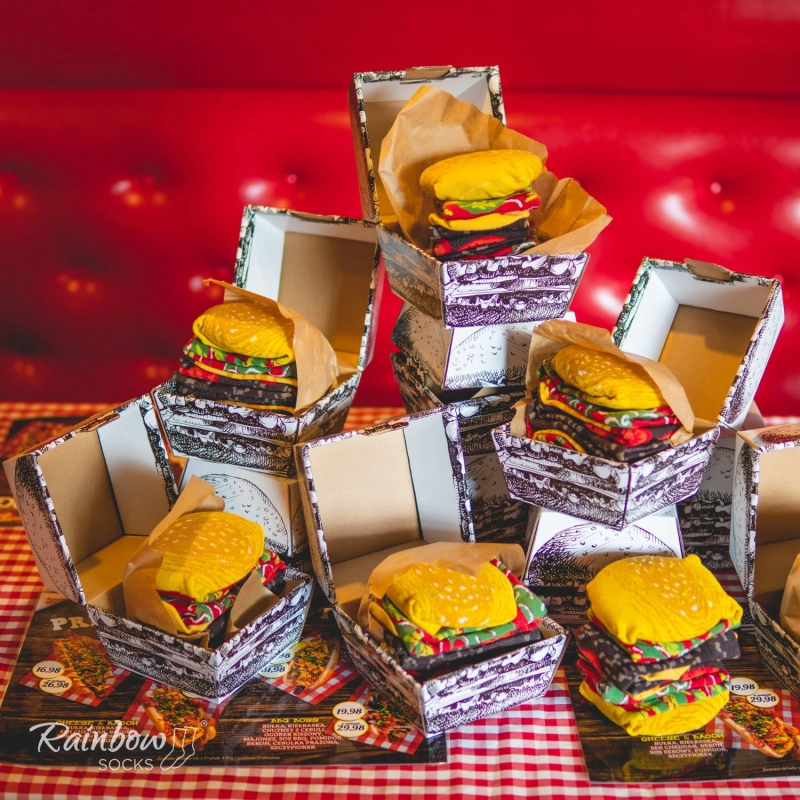 estaw prezentowy ze skarpetkami: skarpetki burger - fast food - 2 pary