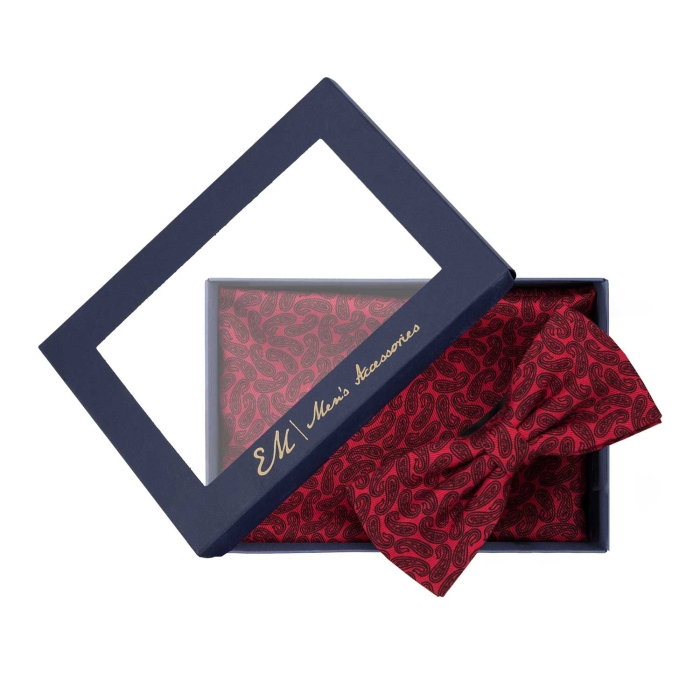 Zestaw prezentowy dla mężczyzny w kolorze bordowym w paisley: mucha + poszetka zapakowane w pudełko