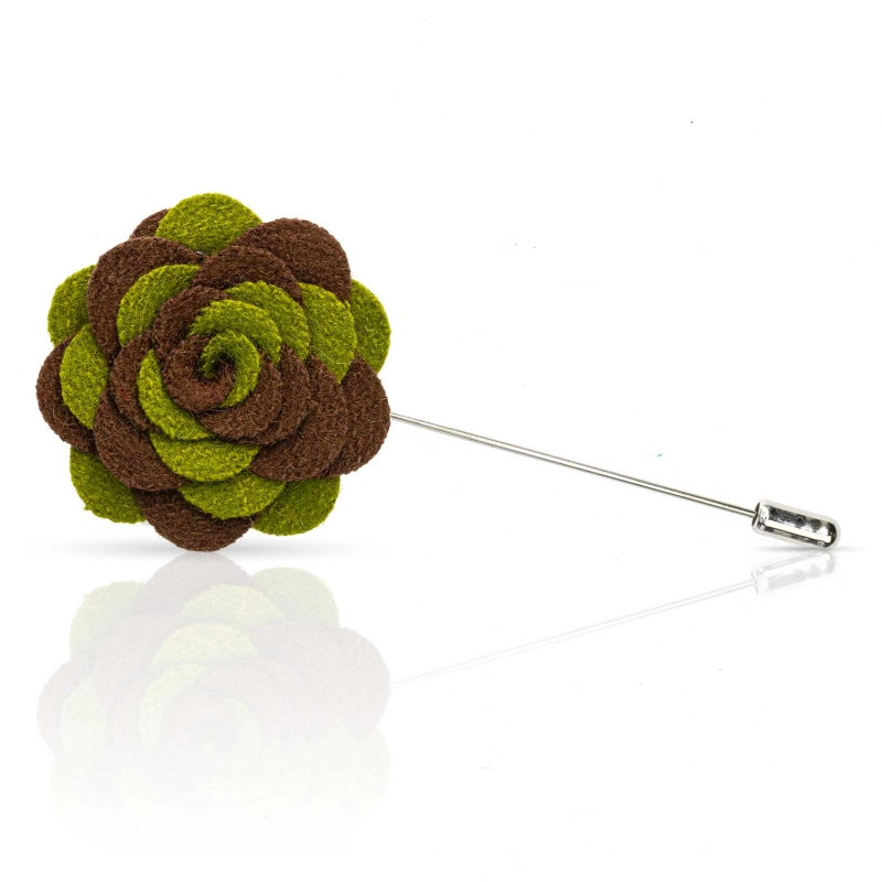 Szpilka do butonierki różyczka z filcu brązowa - khaki EM