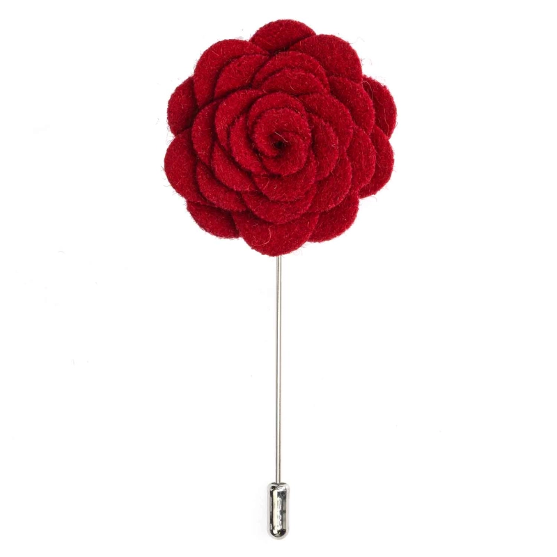 Szpilka do butonierki różyczka z filcu w kolorze czerwonym EM