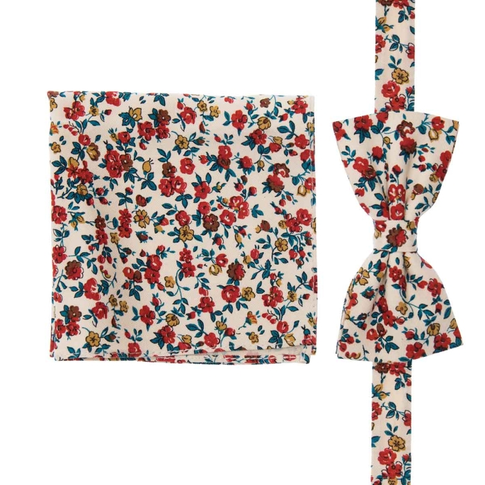 Zestaw prezentowy dla mężczyzny w kolorze kremowym w kwiaty: mucha + poszetka zapakowane w pudełko EM