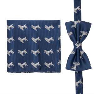 Zestaw prezentowy dla mężczyzny w kolorze granatowym w pudle: mucha + poszetka zapakowane w pudełko EM