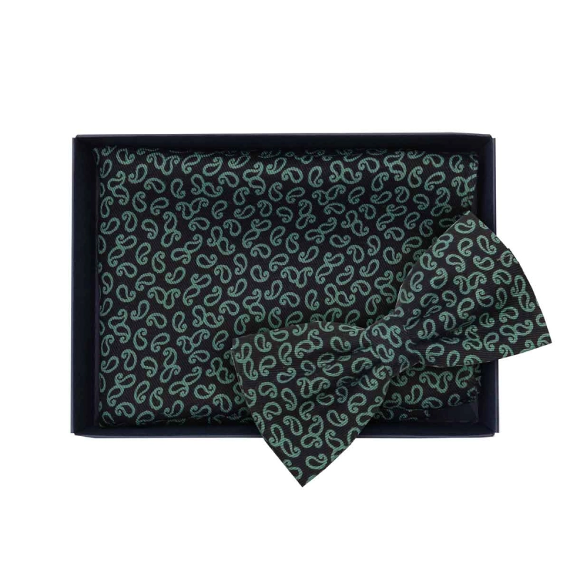 Zestaw prezentowy dla mężczyzny w kolorze zielonym w paisley: mucha + poszetka zapakowane w pudełko EM