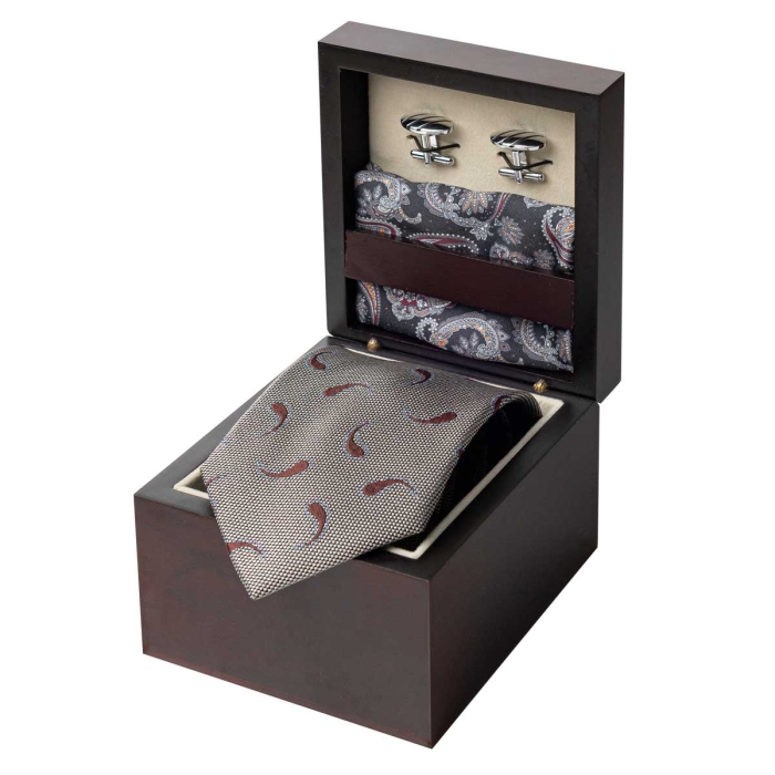 Zestaw Prezentowy dla mężczyzny wykonany z jedwabiu w kolorze beżowo - szarym: krawat + poszetka + spinki zapakowane w drewniane pudełko EM 35