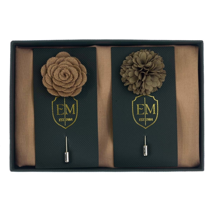 Zestaw prezentowy kolor mokka - cappuccino: bawełniana poszetka + dwie szpilki do butonierki