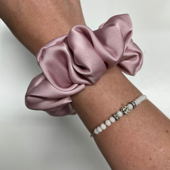 Jedwabna gumka do włosów - scrunchie - gładka brudny róż - średnia/duża