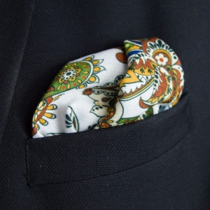 EM Men's Accessories poszetka z modalu biała paisley.jpg