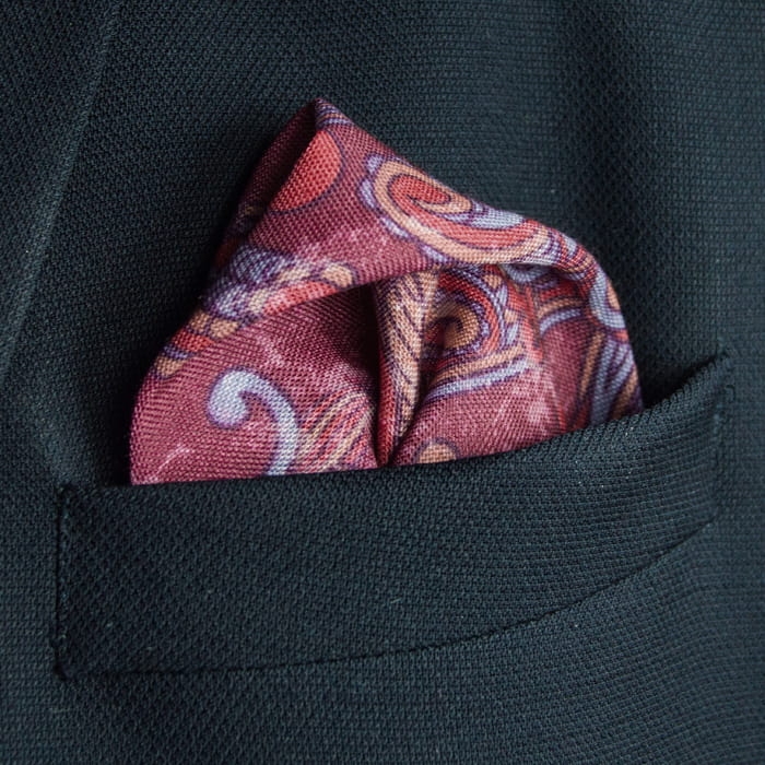 EM Men's Accessories poszetka bawełna-modal czerwona paisley.jpg