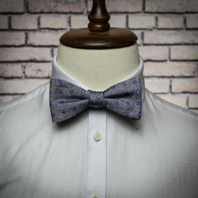 Mucha pre-tied wiązana szara