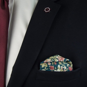Em Men's Accessories poszetka w róże.jpg