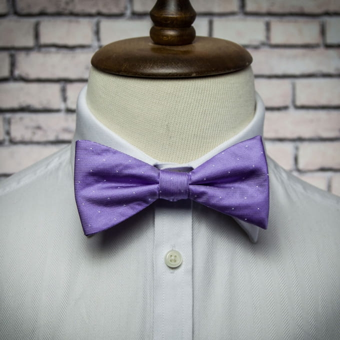 Mucha pre-tied wiązana liliowa