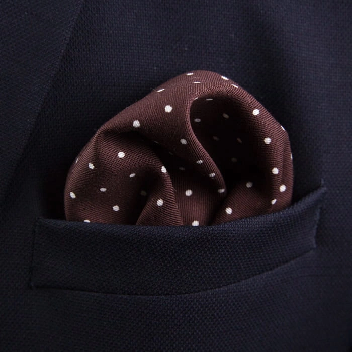 EM Men's Accessories poszetka bordowa w groszki kropki.jpg
