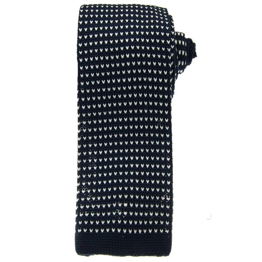 Knit EM men's accessories