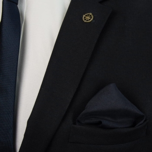 EM Men's Accessories czarna gładka poszetka jak nosić czarną poszetkę.jpg