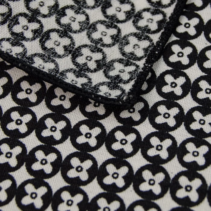 EM Men's Accessories poszetka biało-czarna.jpg