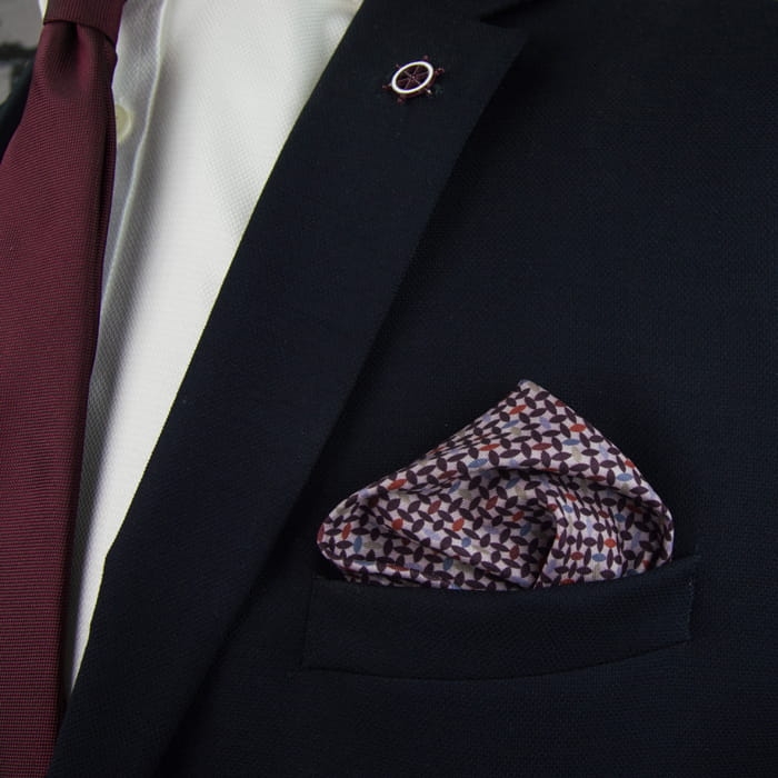 EM Men's Accessories poszetka jedwabna wielokolorowa mikrowzór.jpg